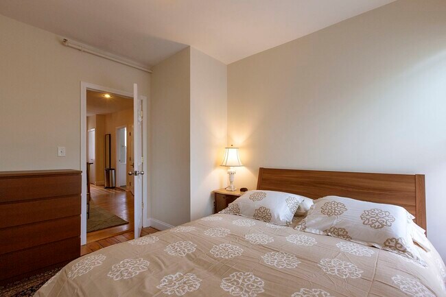 Foto del edificio - 220 Northampton St