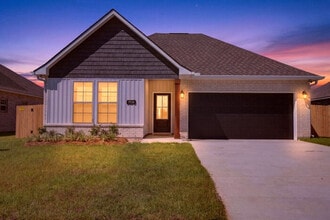 Building Photo - 7719 Claymont Cir