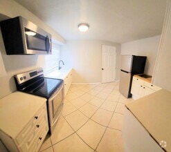 Building Photo - 2576 3rd St