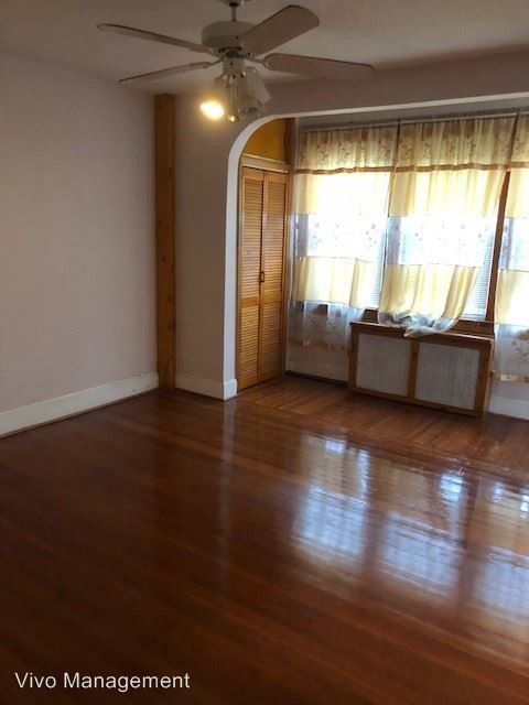Primary Photo - 125 Parker St
