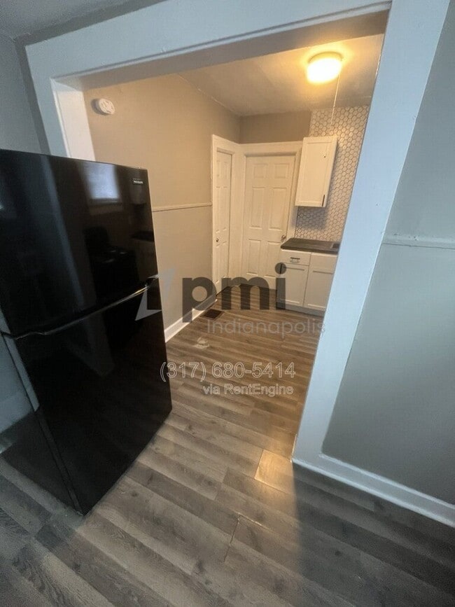 Building Photo - 3622 E New York St