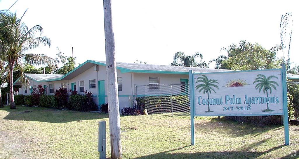 Main View - Coconut Palm Apts.