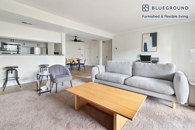 Foto del edificio - 141 Wellesley Cres