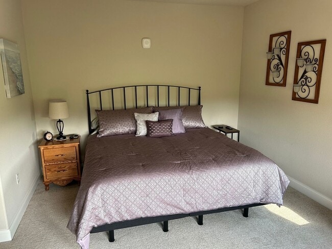 Interior Photo - Village at Fox River