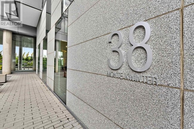 Building Photo - 38 Monte Kwinter Ct