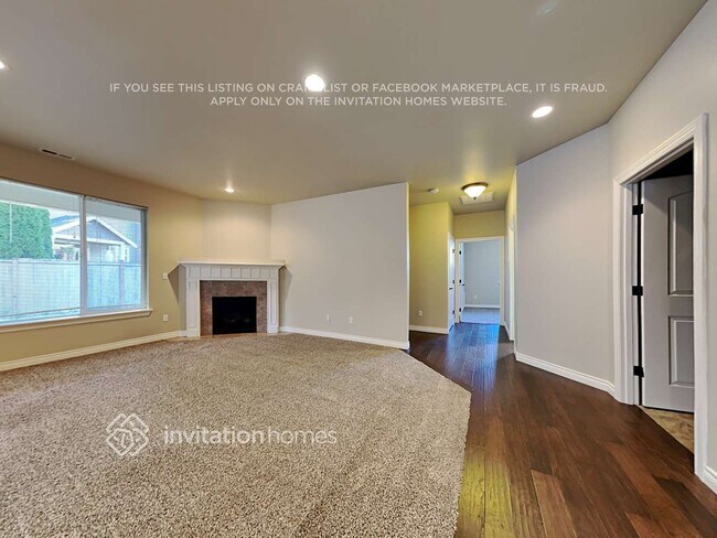 Foto del edificio - 706 182nd St E