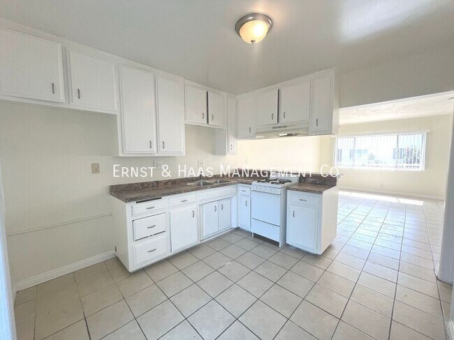 Foto del edificio - 5940 Atlantic Ave