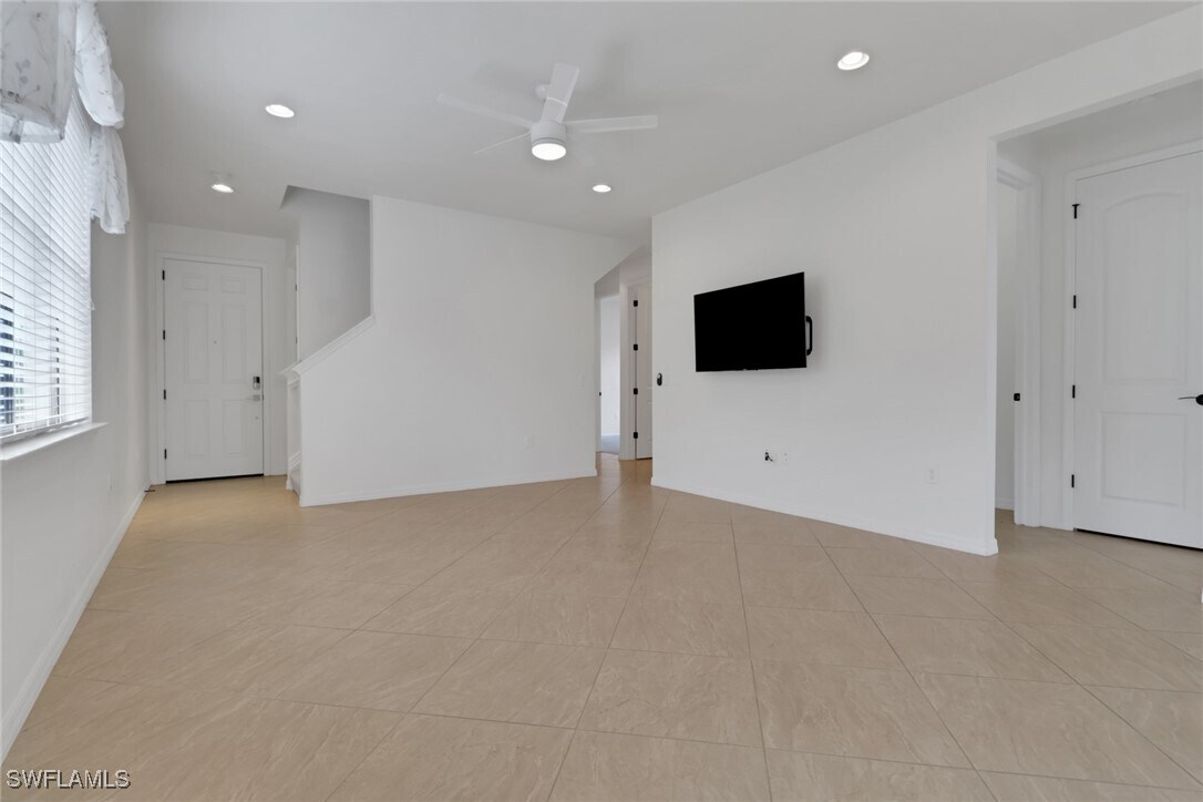 Building Photo - 20281 Corkscrew Shores Blvd