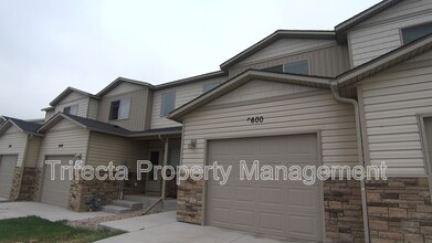 Building Photo - 6600 Painted Rock Trl