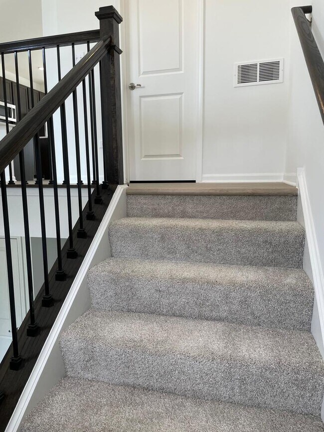 Foto del edificio - 14936 S McCarthy Cir