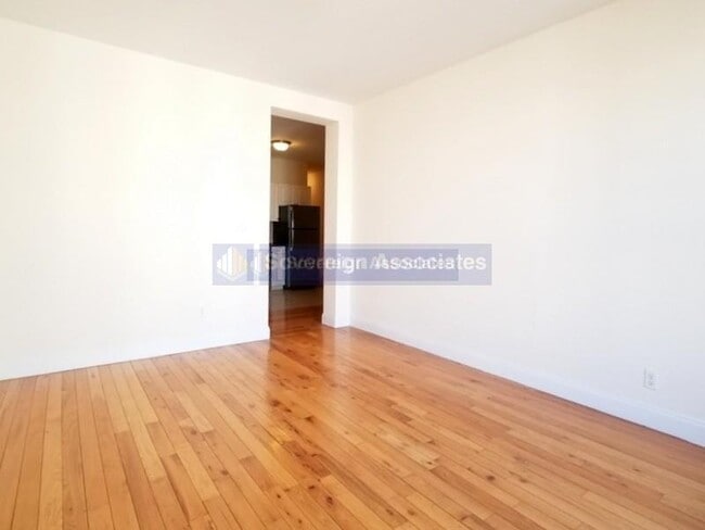 Foto del edificio - 255 Fort Washington Ave