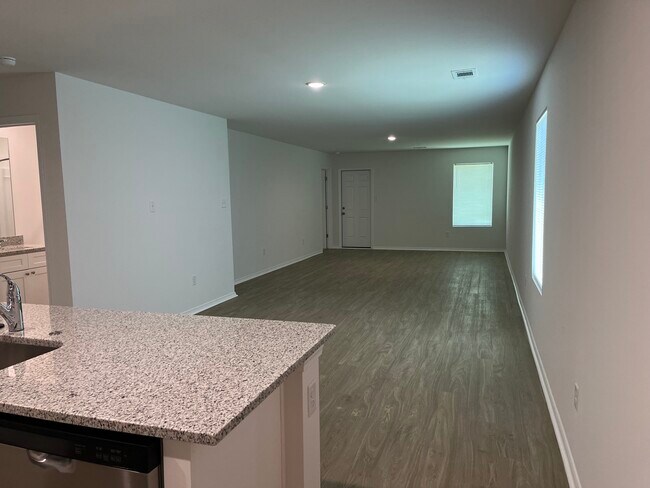 Building Photo - 340 Moonlight Graham Blvd