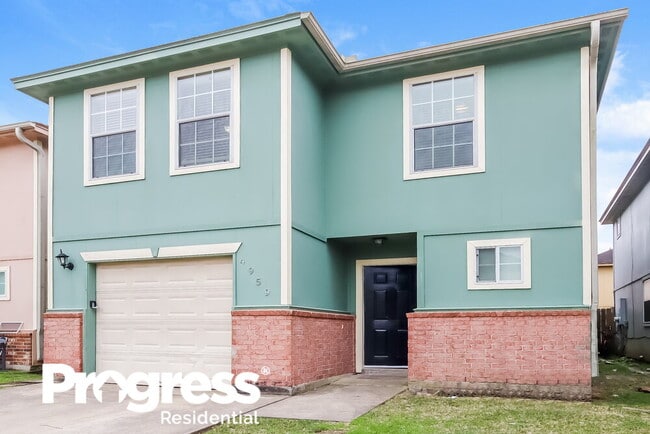 Building Photo - 4959 N Cancun Dr