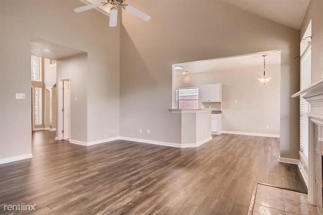 Foto del edificio - 4 br, 2.5 bath House - 17926 Camden Oaks L...