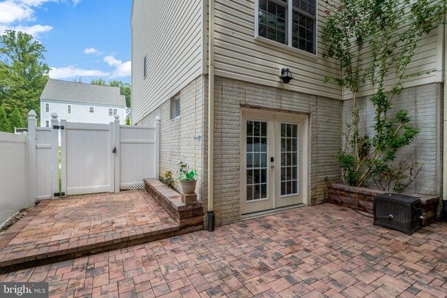 Building Photo - 8305 Covington Woods Ct