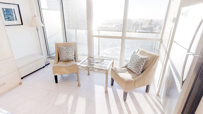 Building Photo - 55 Bremner Blvd