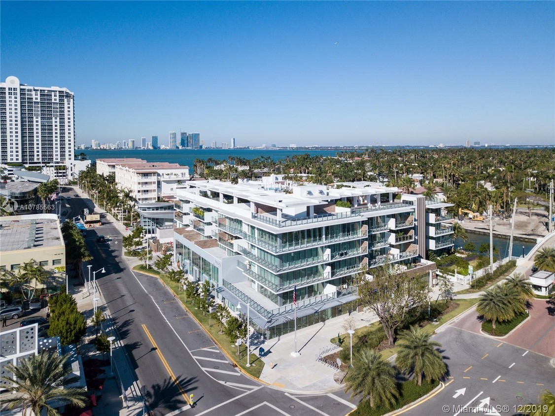 Foto principal - 1201 20th St
