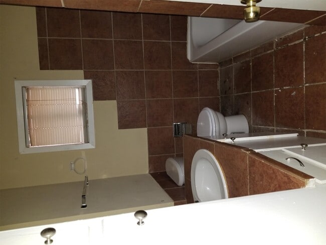 Photo - 3417 Downing St House