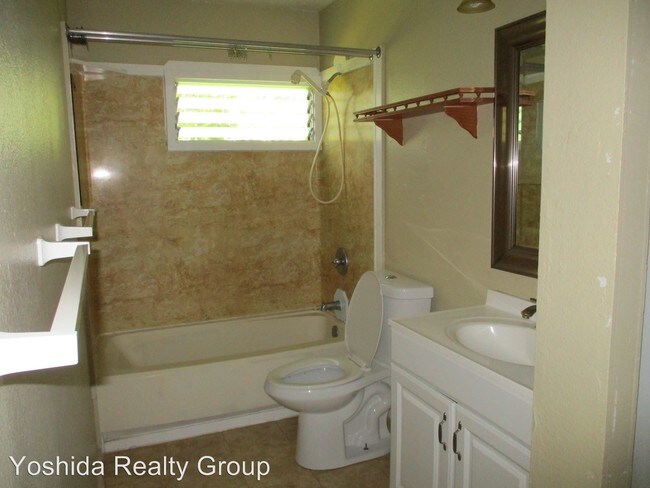 Building Photo - 1 br, 1 bath House - 7 S. Lanikai Place