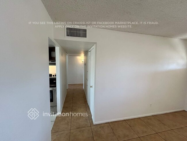 Building Photo - 3007 N 79th Dr