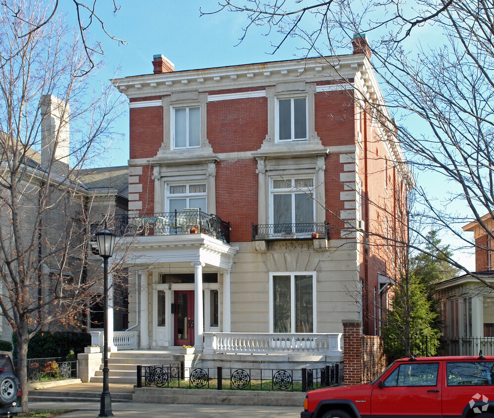 Foto principal - 1810 Monument Ave
