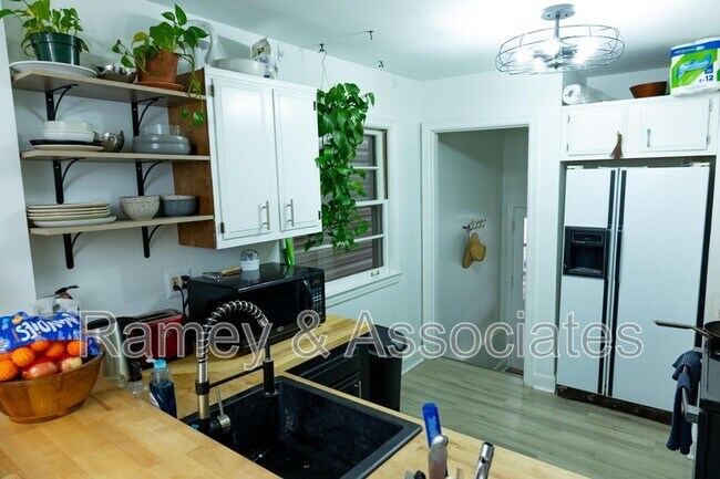 Foto del edificio - 636 Lynn St