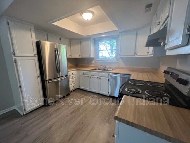 Building Photo - 186 Thornleigh Ct