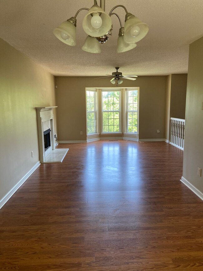 Foto del edificio - Coming Soon in Grayson Valley!