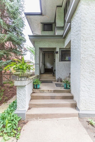 Foto principal - 202 Ridgeland Ave