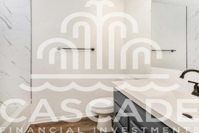 Building Photo - 8143 Holmes St