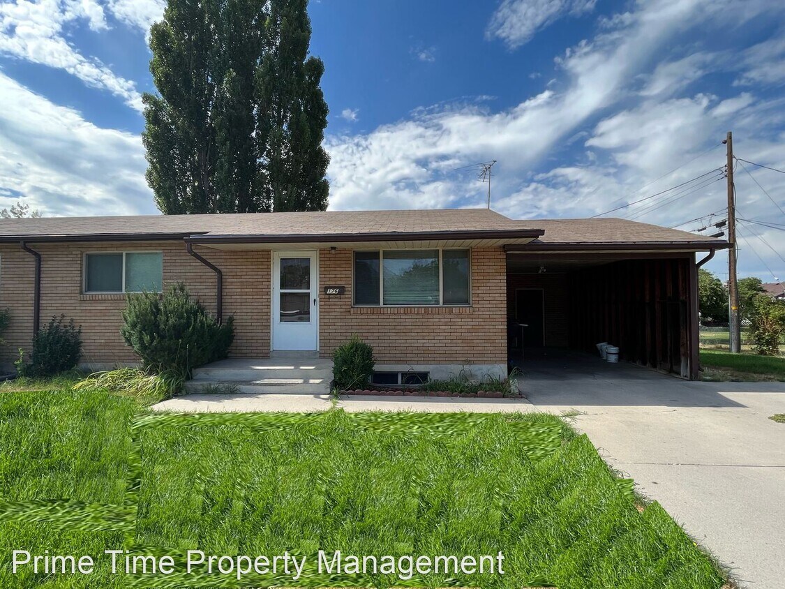 4 br, 1 bath House 176 E 900 S House Rental in Orem, UT