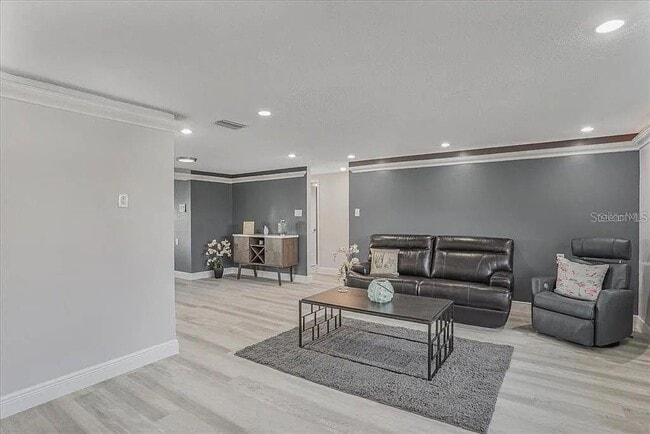 Foto del edificio - 4043 Topsail Trail