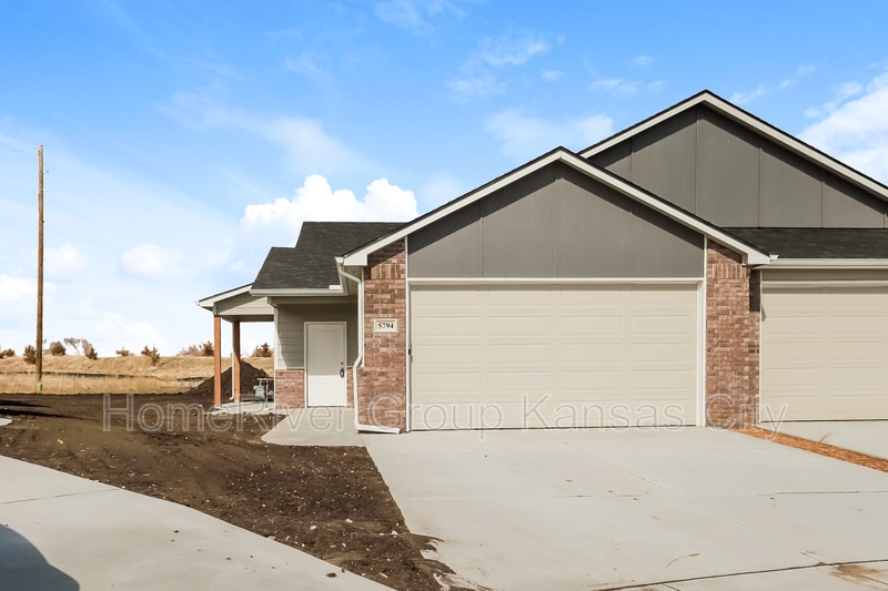 5794 E Bristol St, Bel Aire, KS 67220 Townhouse for Rent in Bel Aire
