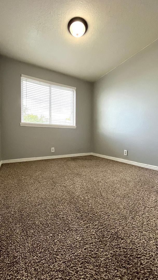 Foto del edificio - 3 Bedroom/2 Bathroom Condo in Magna