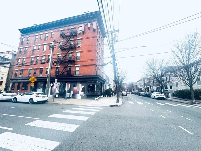 Foto del edificio - 336 4th St