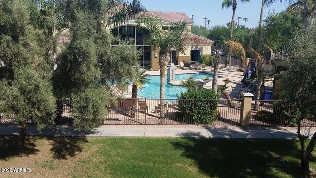 Building Photo - 18416 N Cave Creek Rd