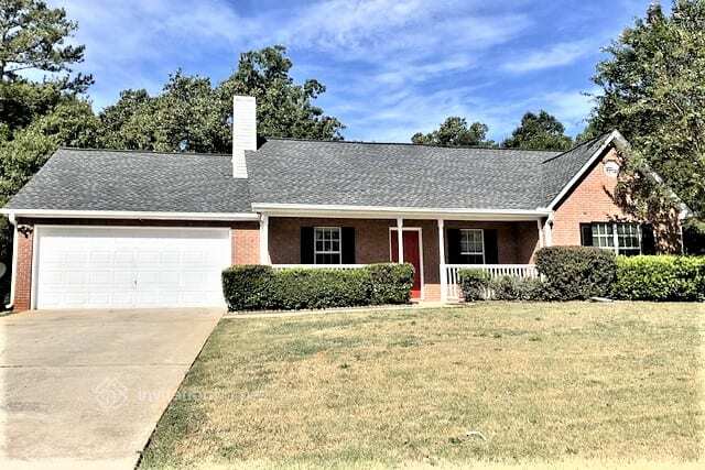 Foto principal - 260 Oak Hill Dr