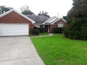 Building Photo - 314 Taylor Cir