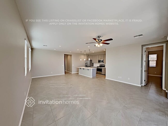 Foto del edificio - 4327 N 196th Ave