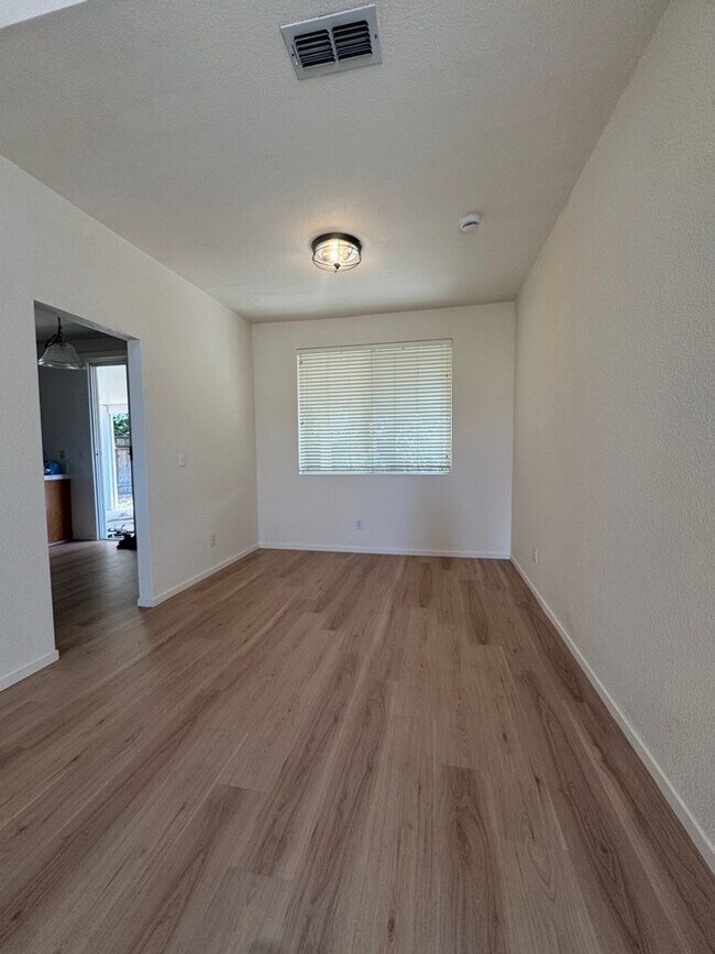 Foto del edificio - Beautiful 4BD, 2.5BA Home in a Great Location!