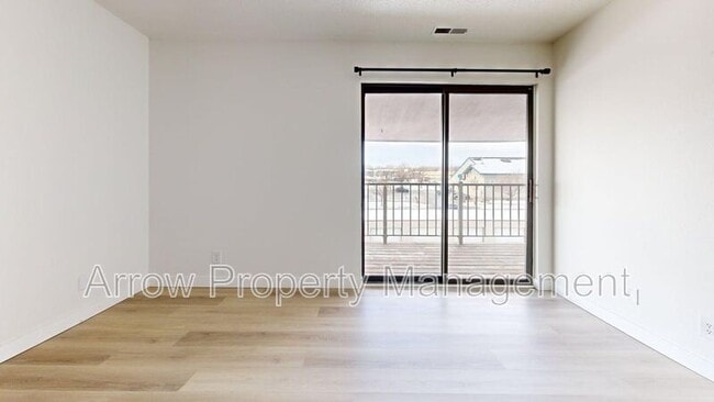 Foto del edificio - 201 E Arbor Ave