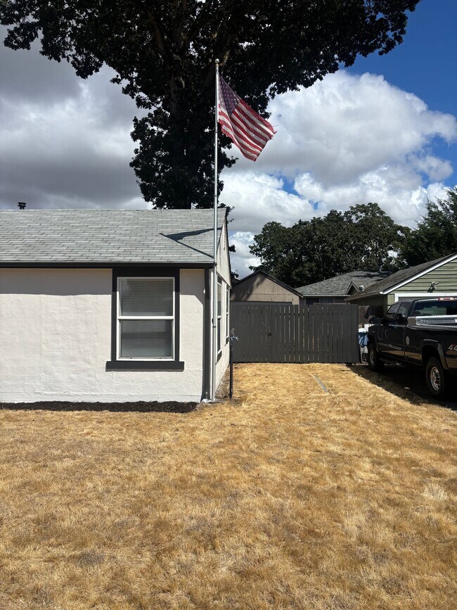 Foto del edificio - 620 23rd St SE
