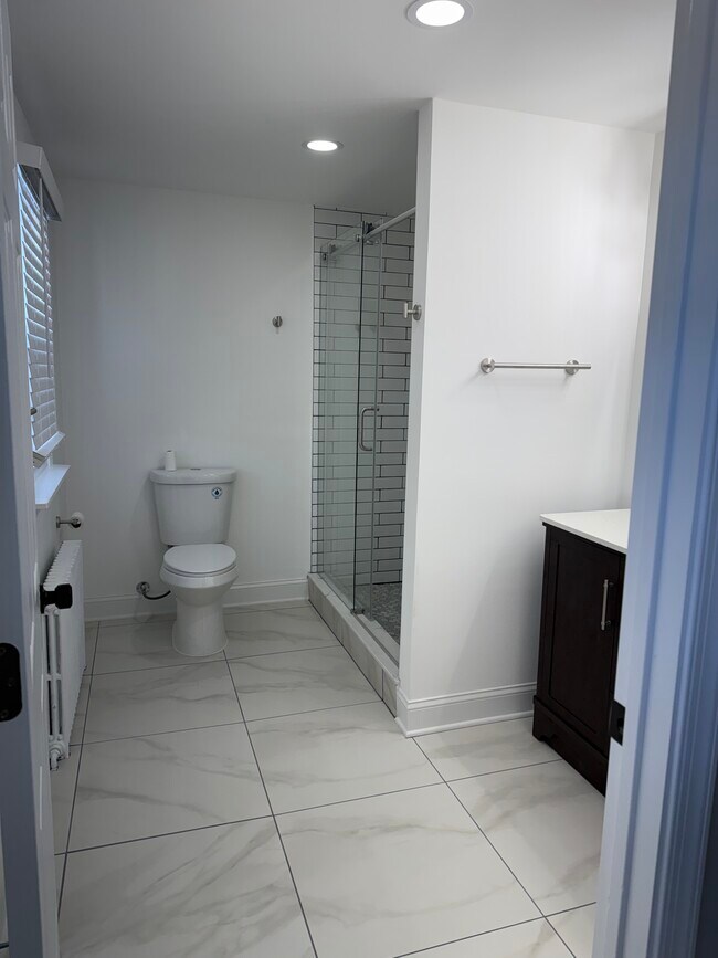 Foto del edificio - Tose St