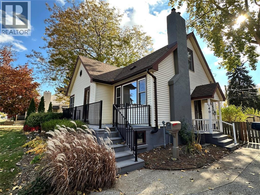 Primary Photo - 140 Laurier Dr