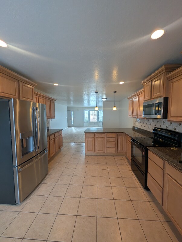 Foto del edificio - 1320 Lake Springs Ln