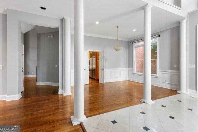 Foto del edificio - 2456 Tyne Terrace SE