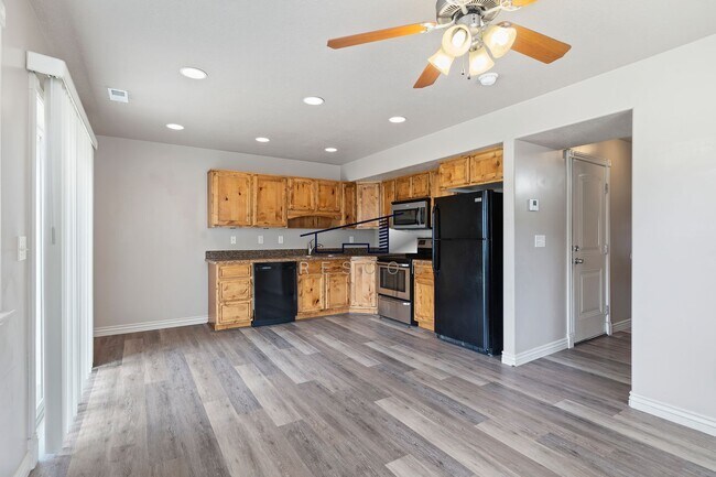 Foto del edificio - Fantastic Ogden 3 Bedrooom Townhouse!