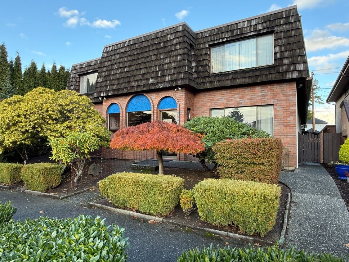 Primary Photo - Save $500 on 2nd Month Rent