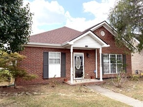 Building Photo - 2039 Igou Crossing Dr
