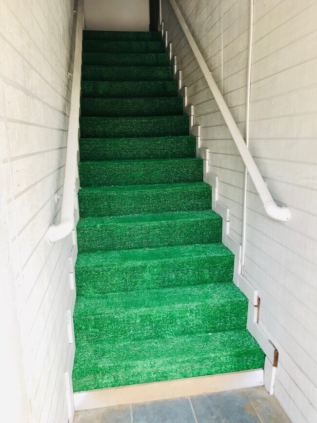 Building Photo - 8717 Spaulding St